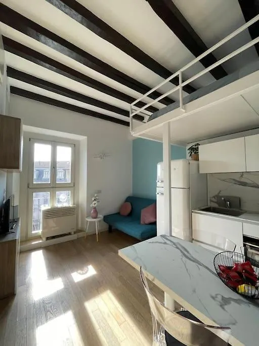 Cozy Studio In Porta Venezia Apartment Milan