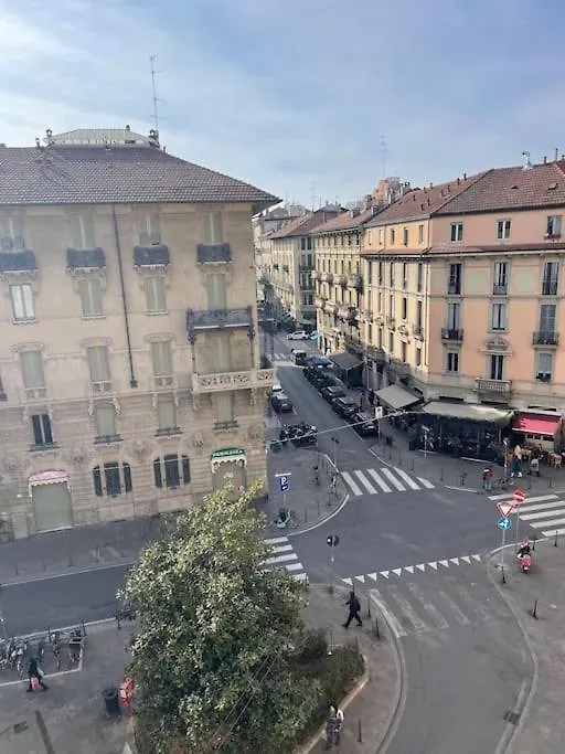 Cozy Studio In Porta Venezia Apartment Milan Italy