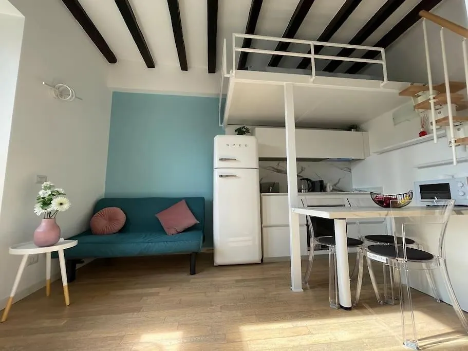 Cozy Studio In Porta Venezia Apartment Milan